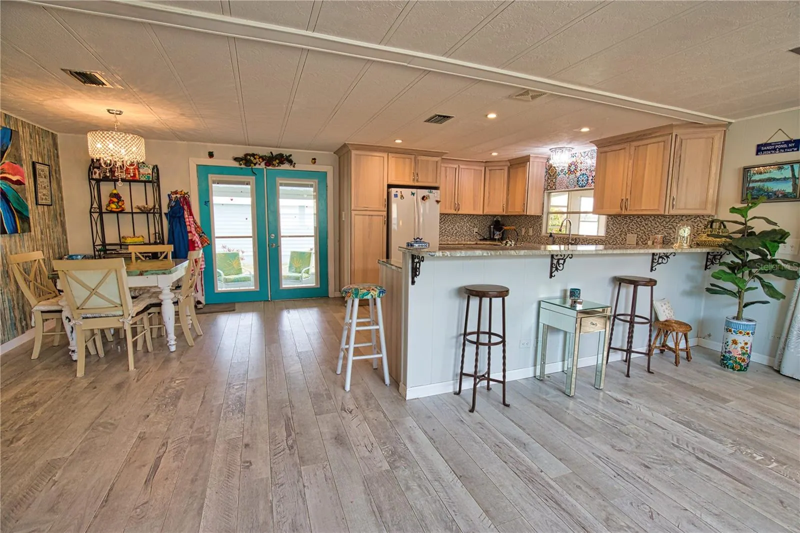 748 SANCHEZ CIR