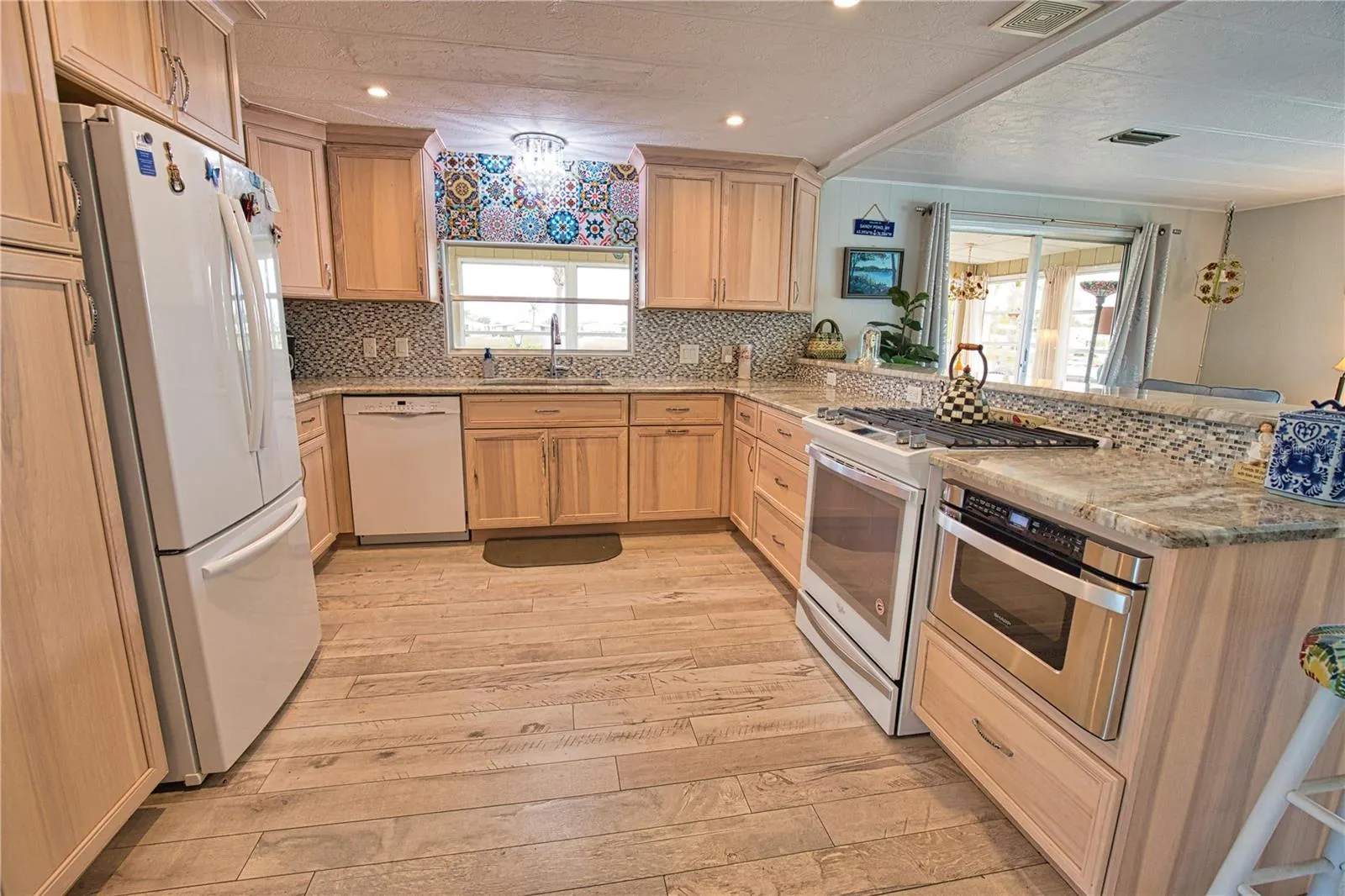 748 SANCHEZ CIR