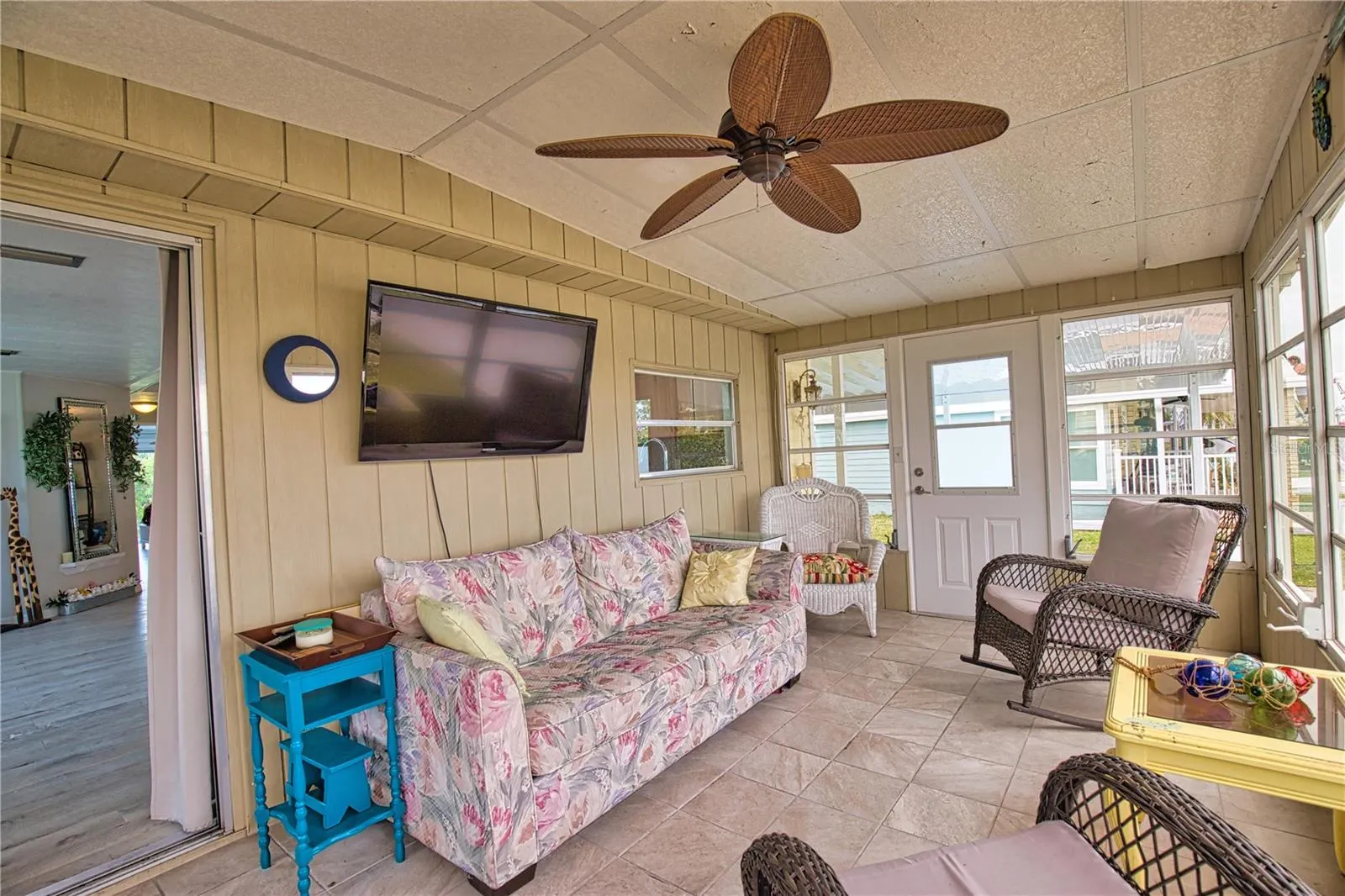 748 SANCHEZ CIR