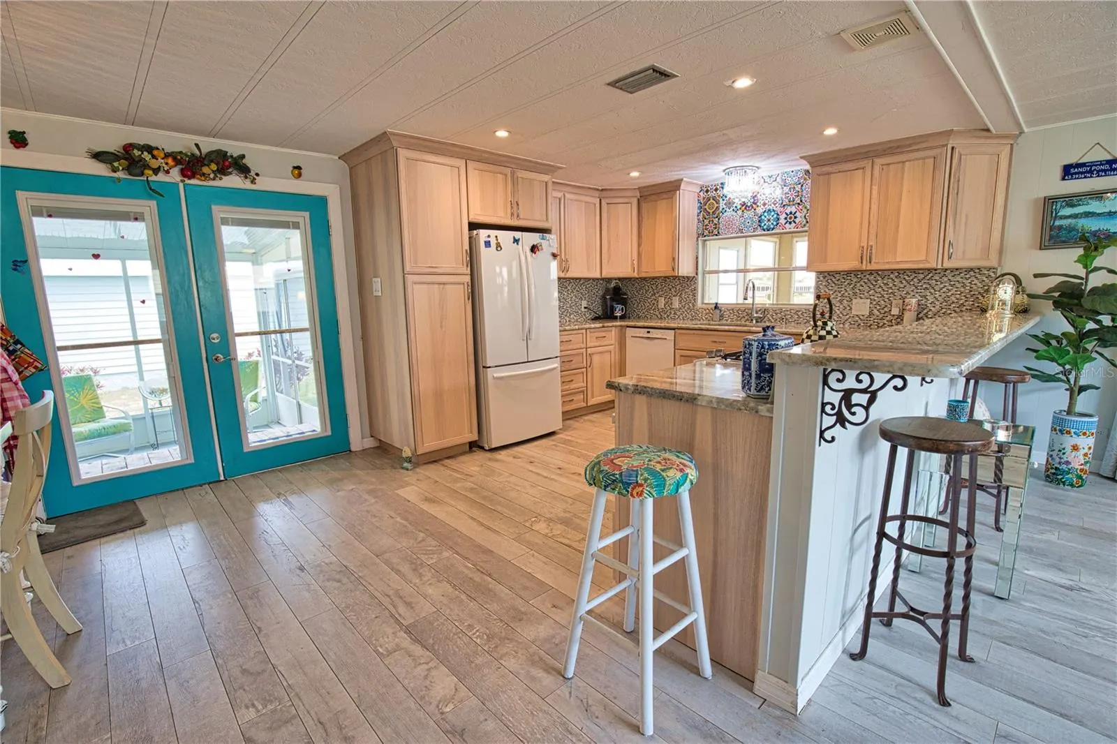748 SANCHEZ CIR