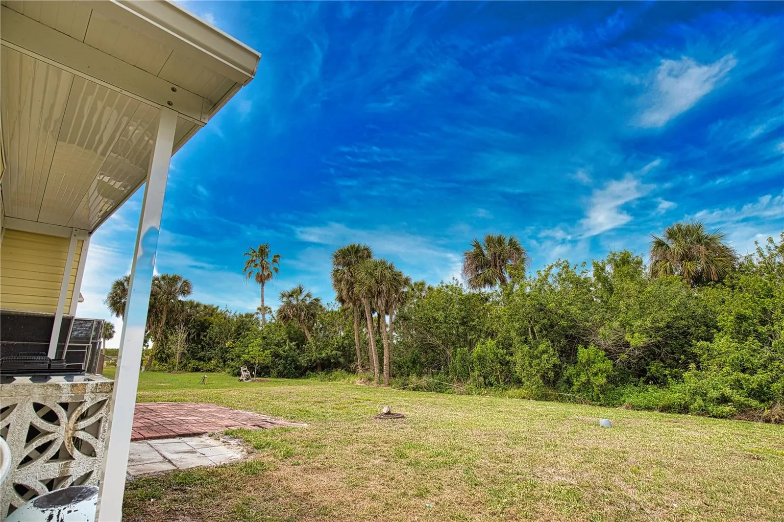 748 SANCHEZ CIR