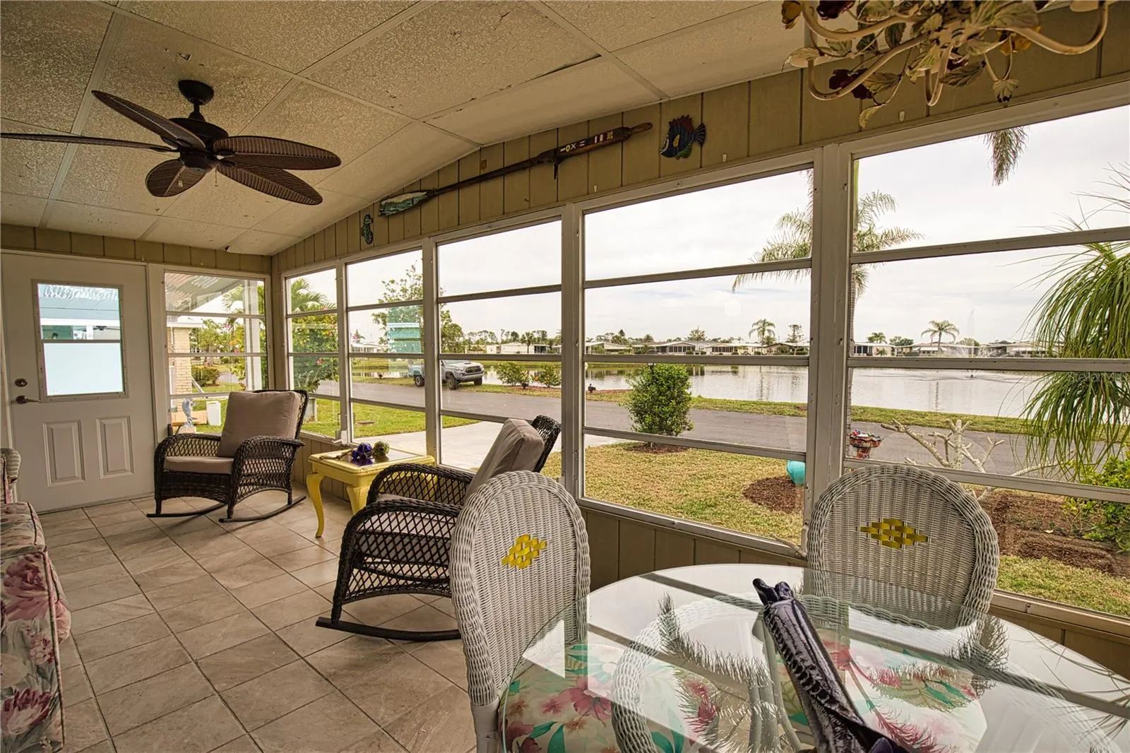 748 SANCHEZ CIR