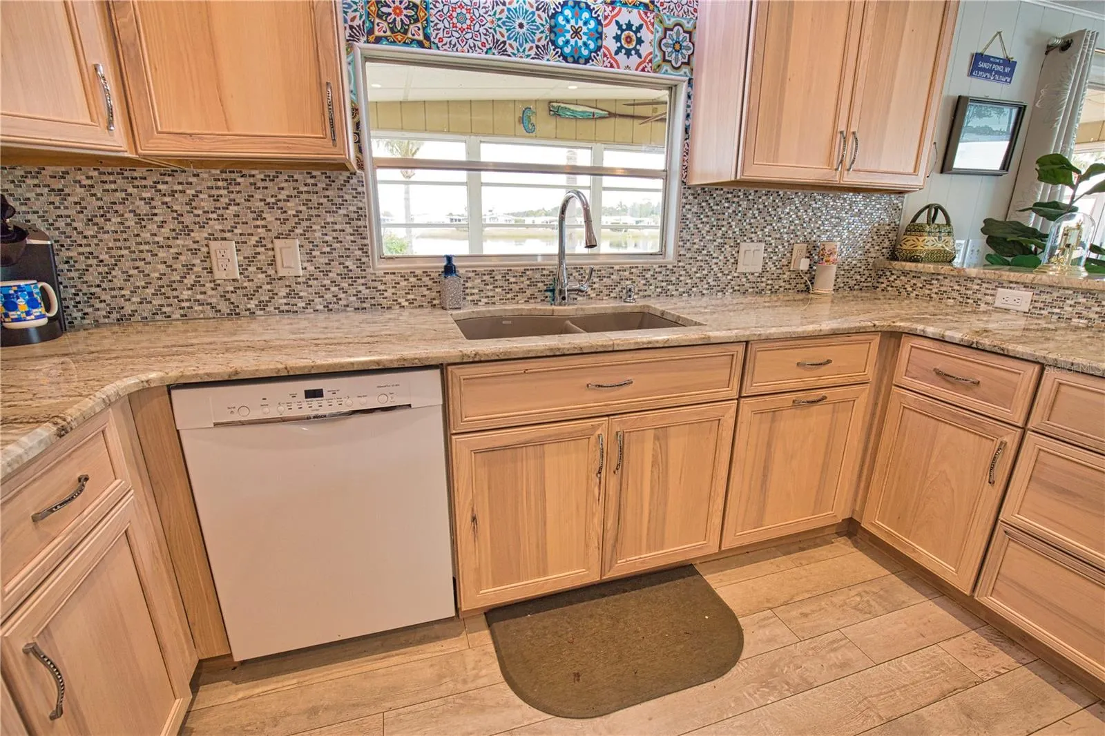 748 SANCHEZ CIR