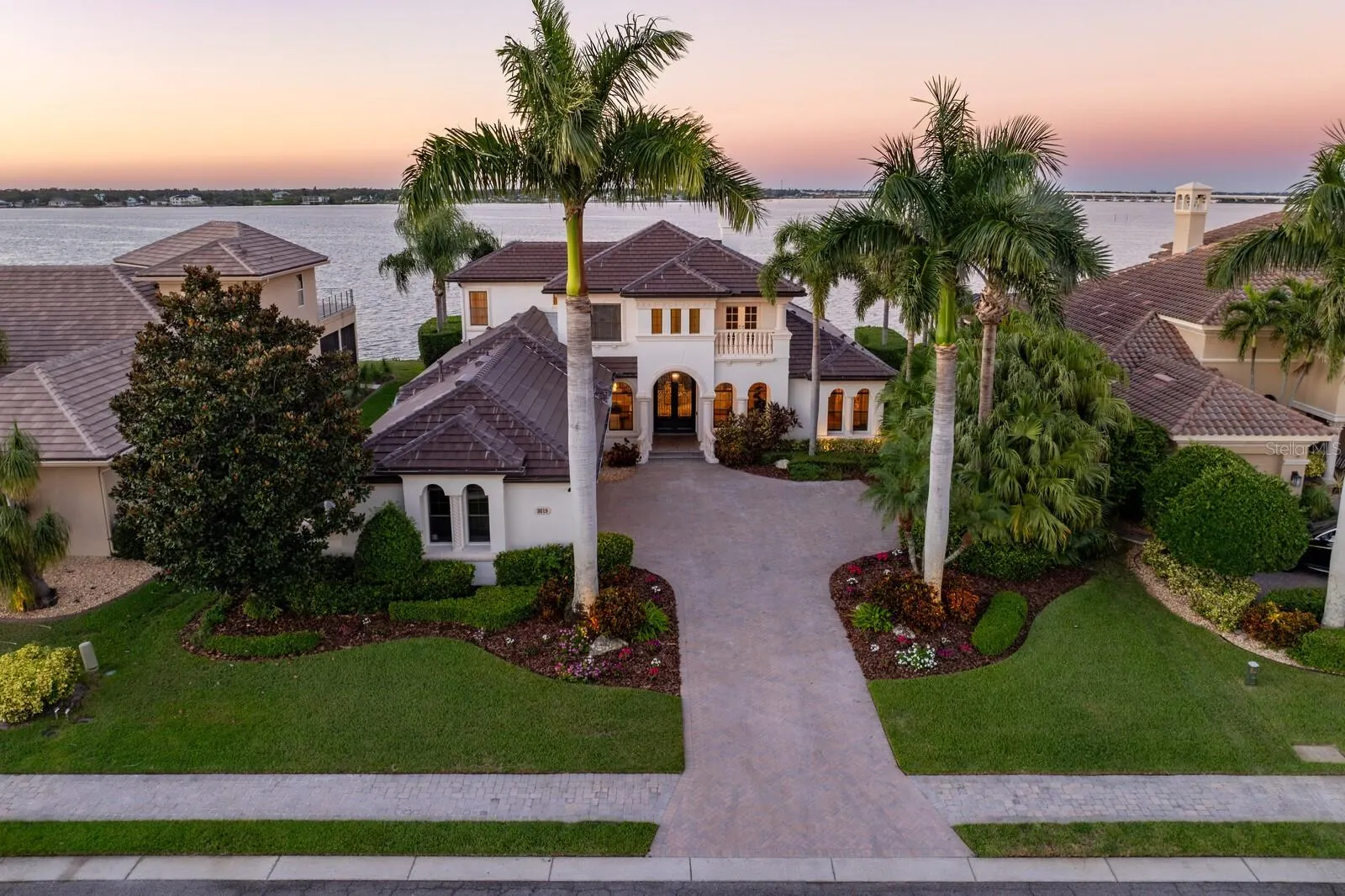 3619 HAWK ISLAND DR