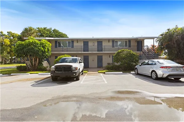 817 LIGHTHOUSE DR #Unit B, #Unit B