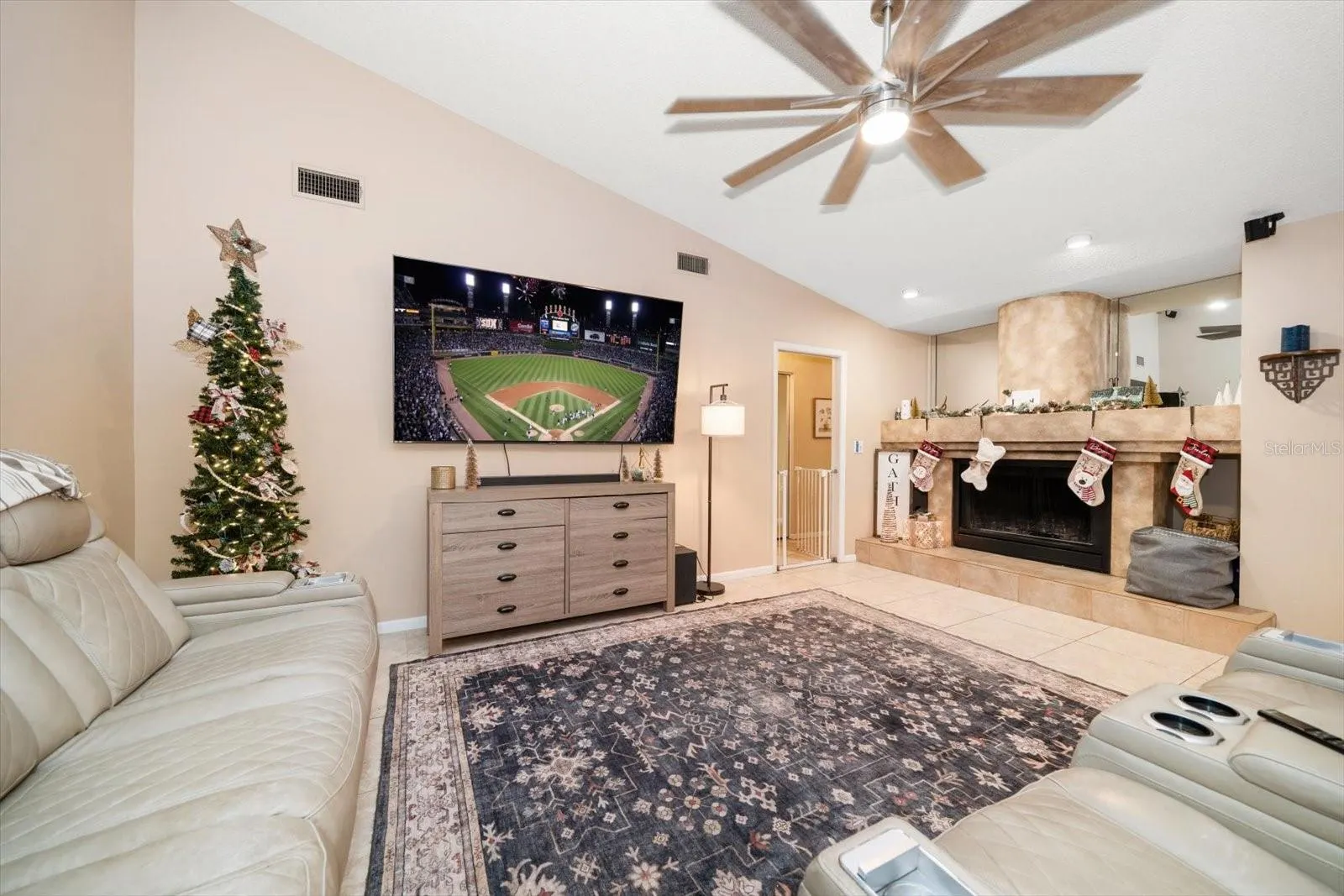 3408 FAIRFIELD TRL