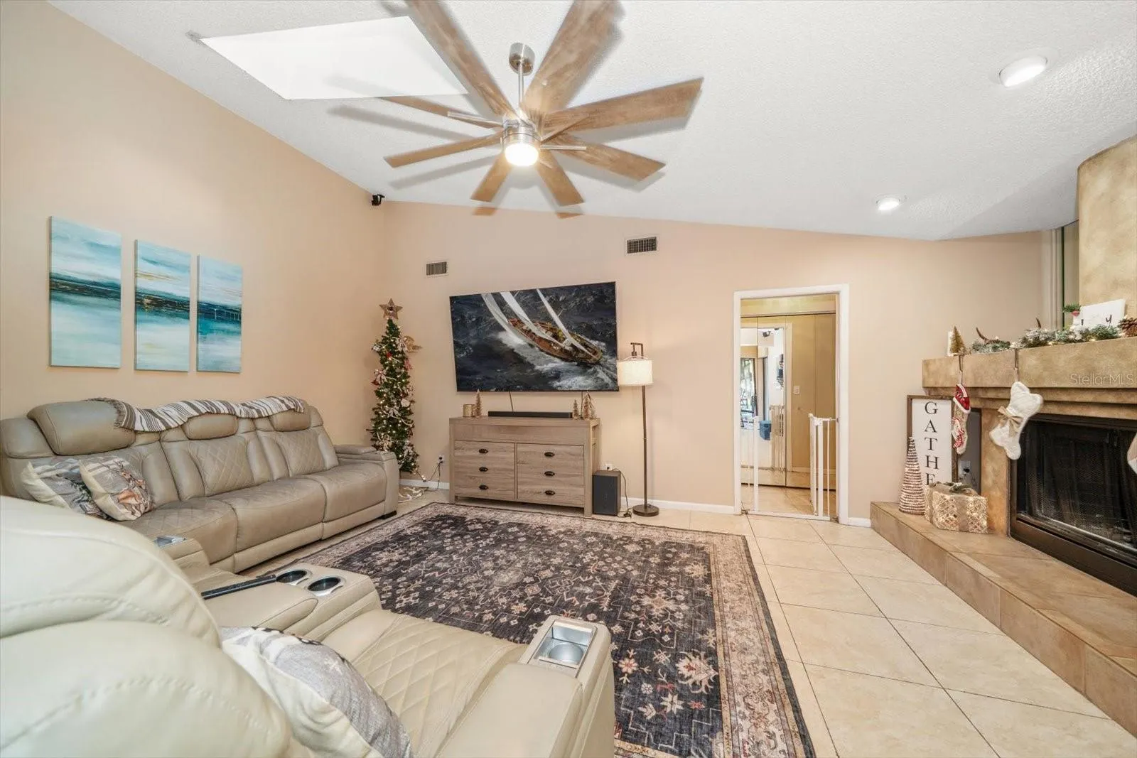 3408 FAIRFIELD TRL