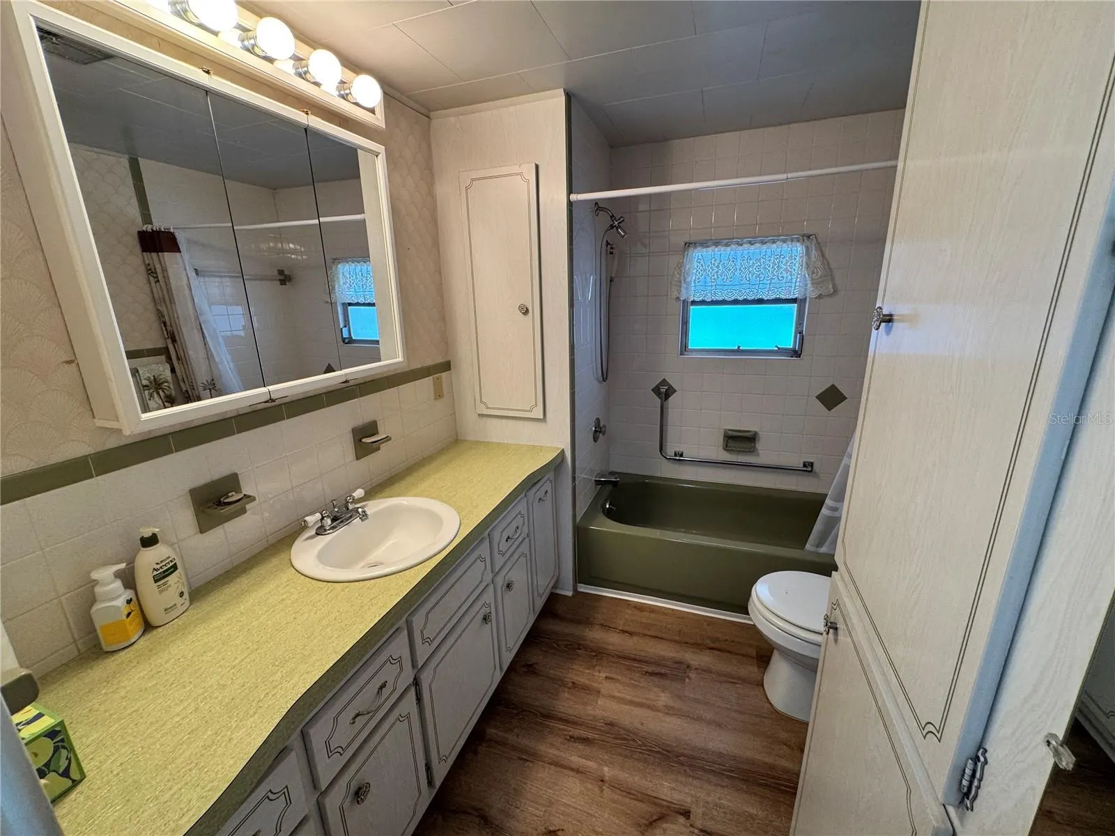 2331 BELLEAIR ROAD #804 #804
