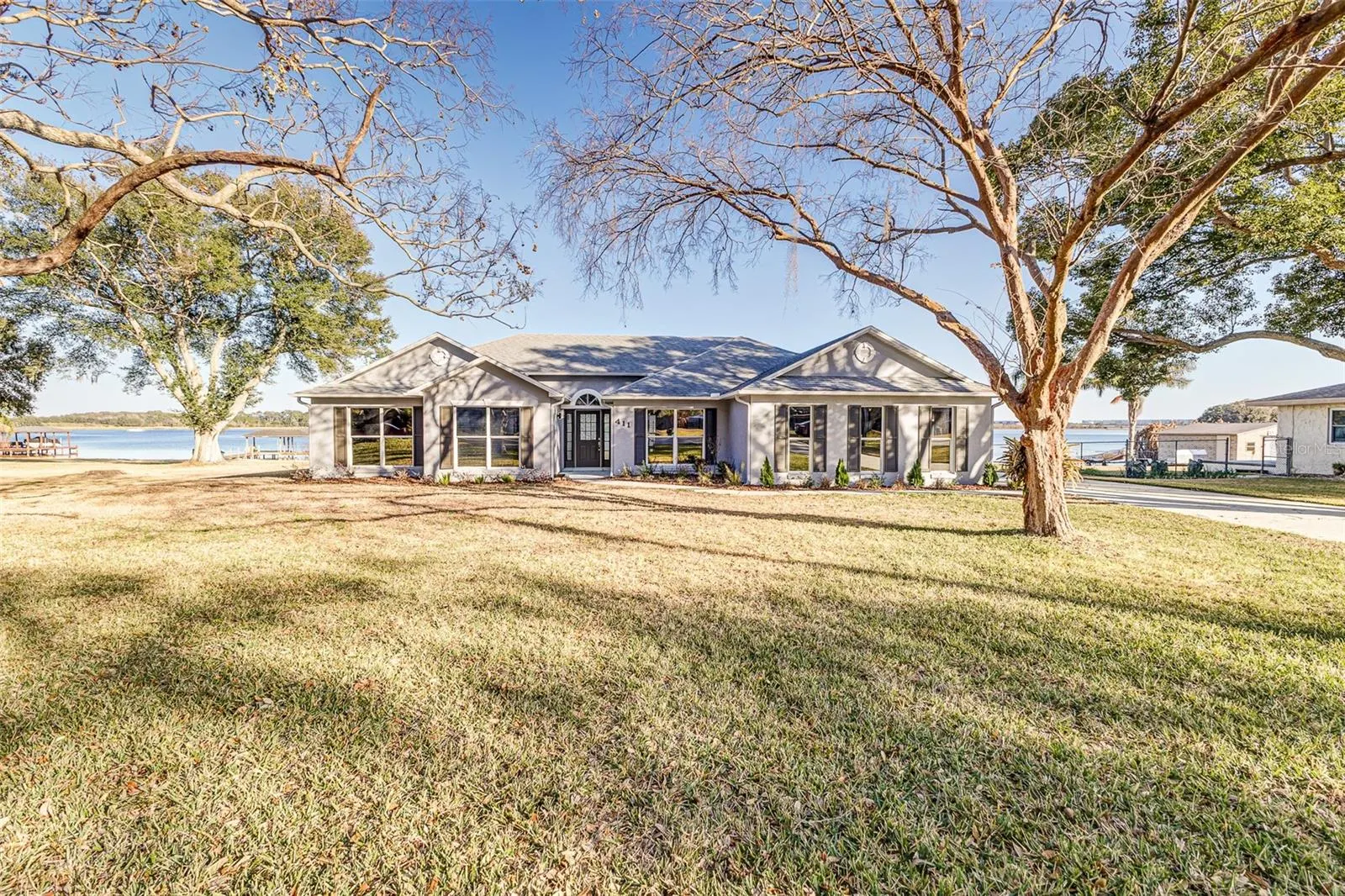 411 EDGEWATER DR