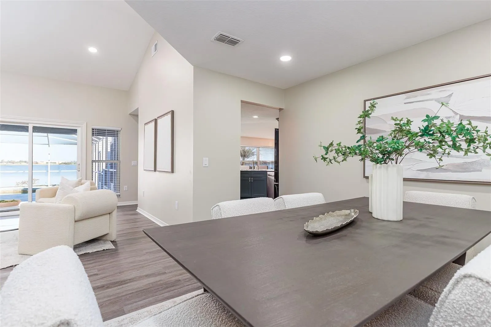 411 EDGEWATER DR