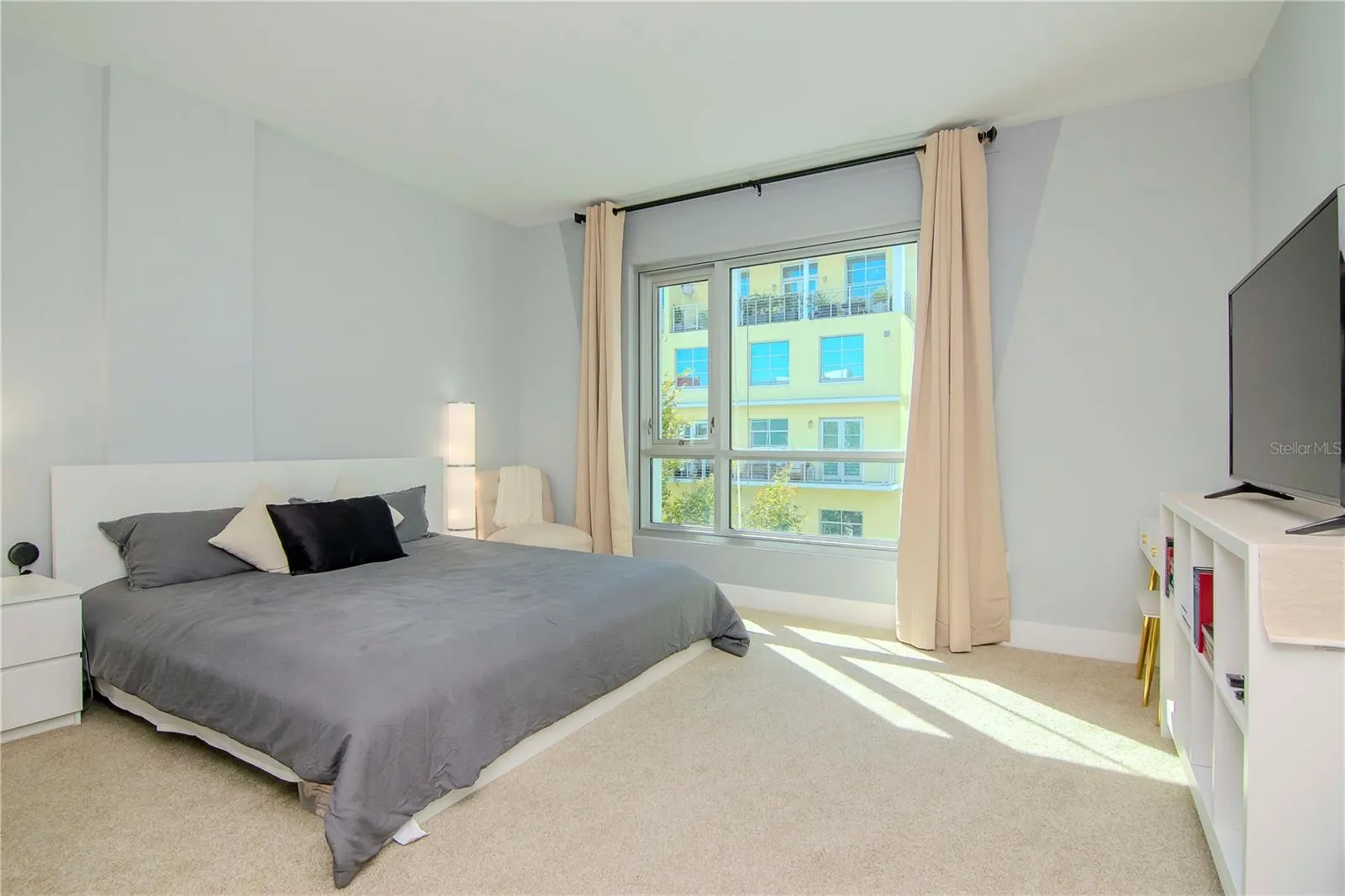 111 N 12TH ST #1523 #1523