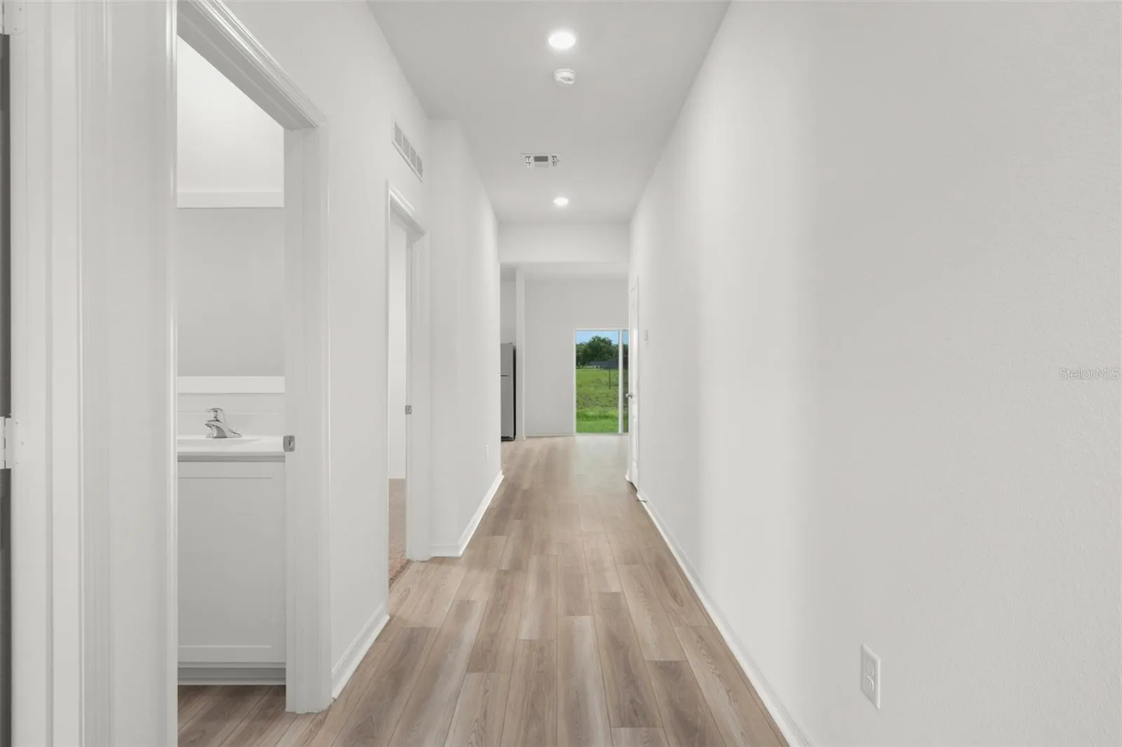 13323 TULA LOOP