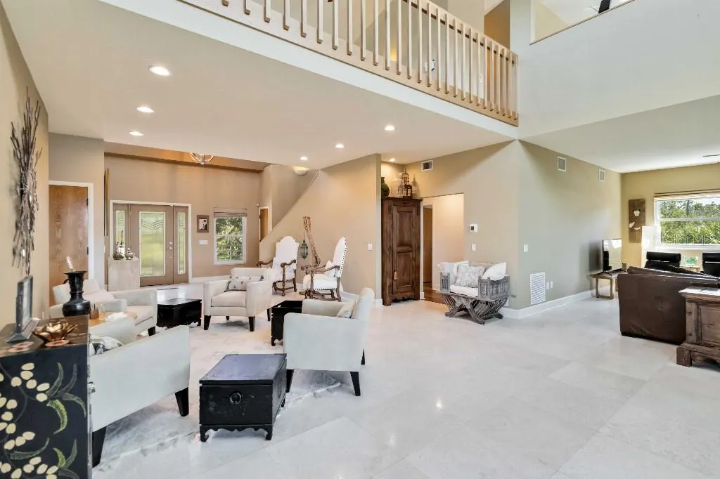 6511 BAYSHORE RD