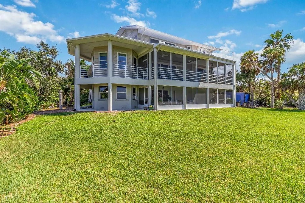 6511 BAYSHORE RD