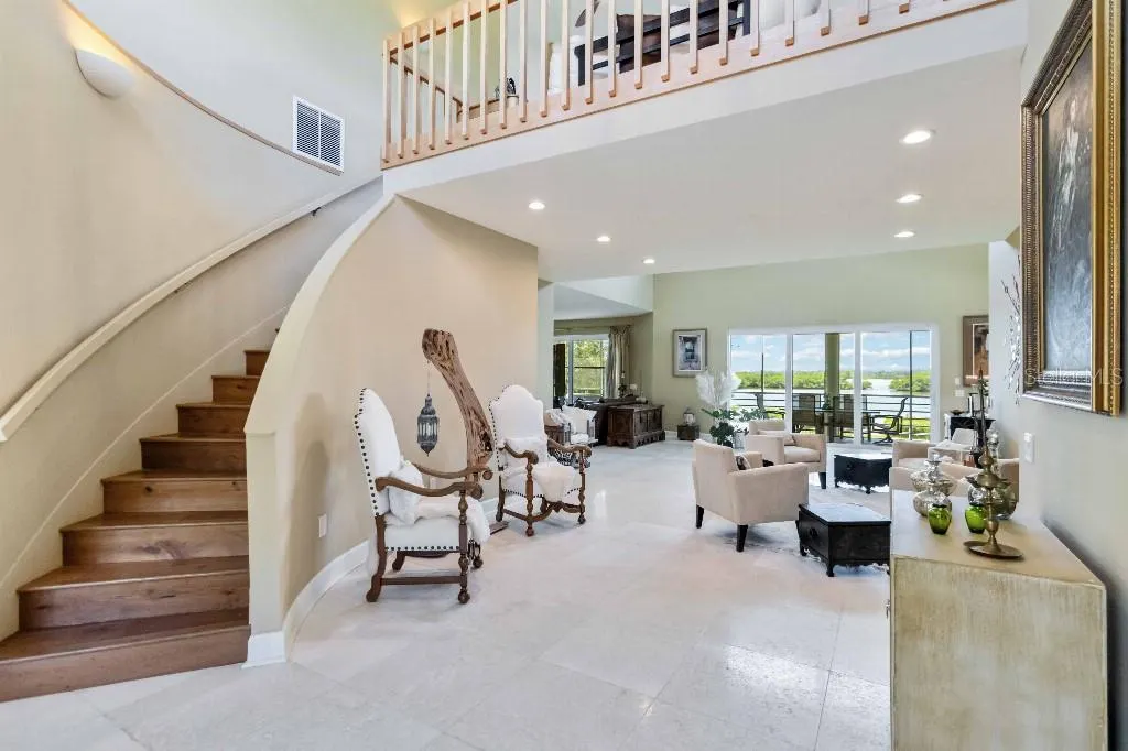 6511 BAYSHORE RD