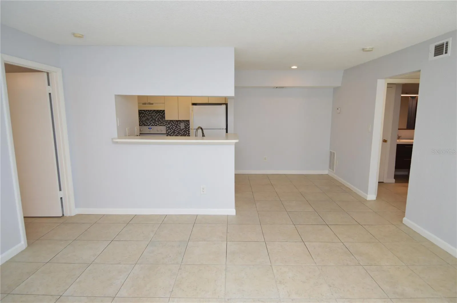 8645 FANCY FINCH DR #104 #104