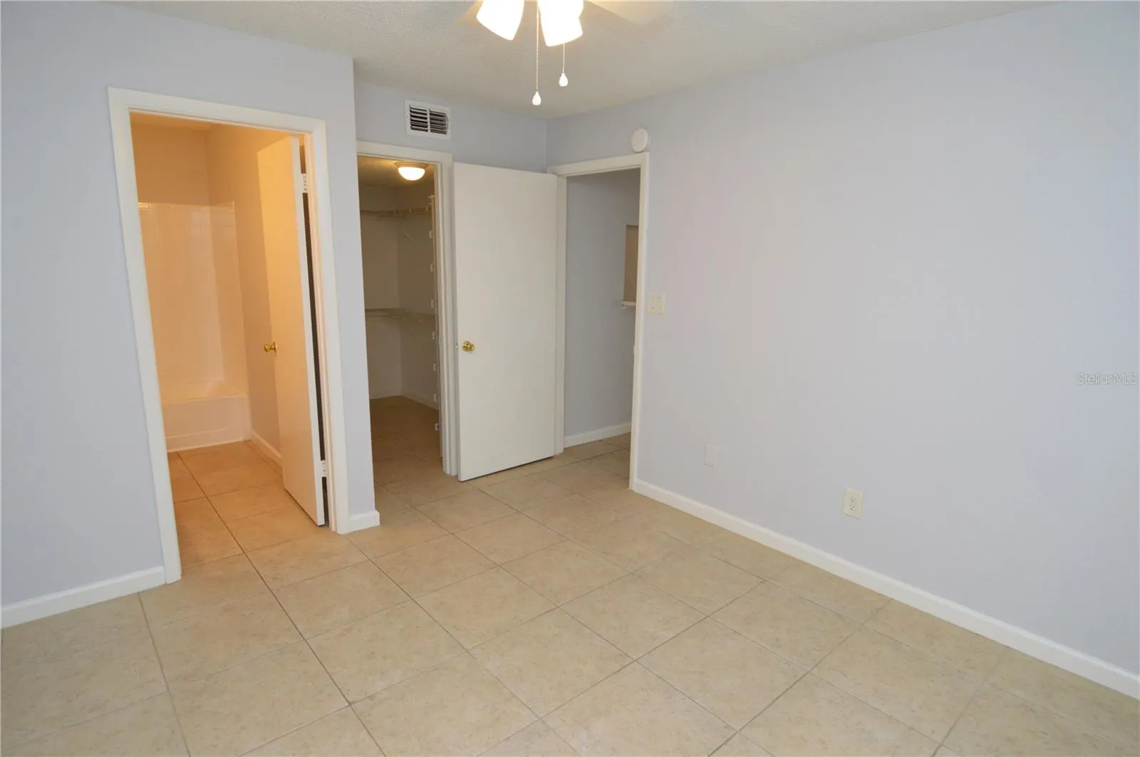 8645 FANCY FINCH DR #104 #104