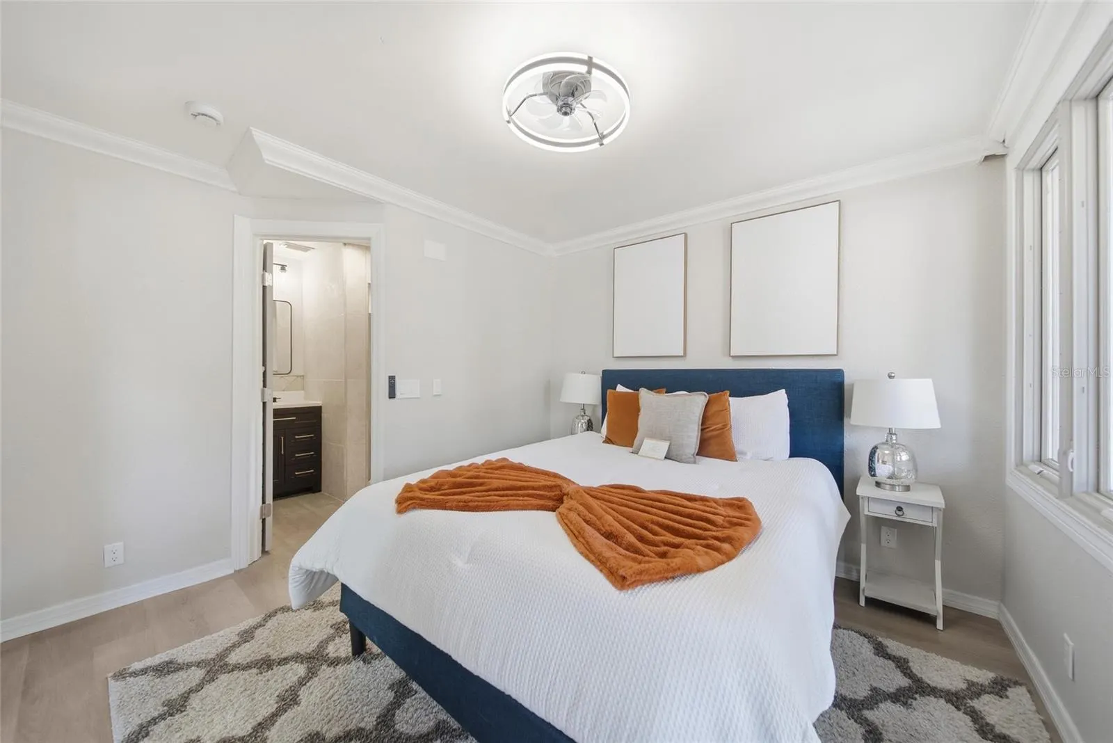 125 CRYSTAL BEACH AVE