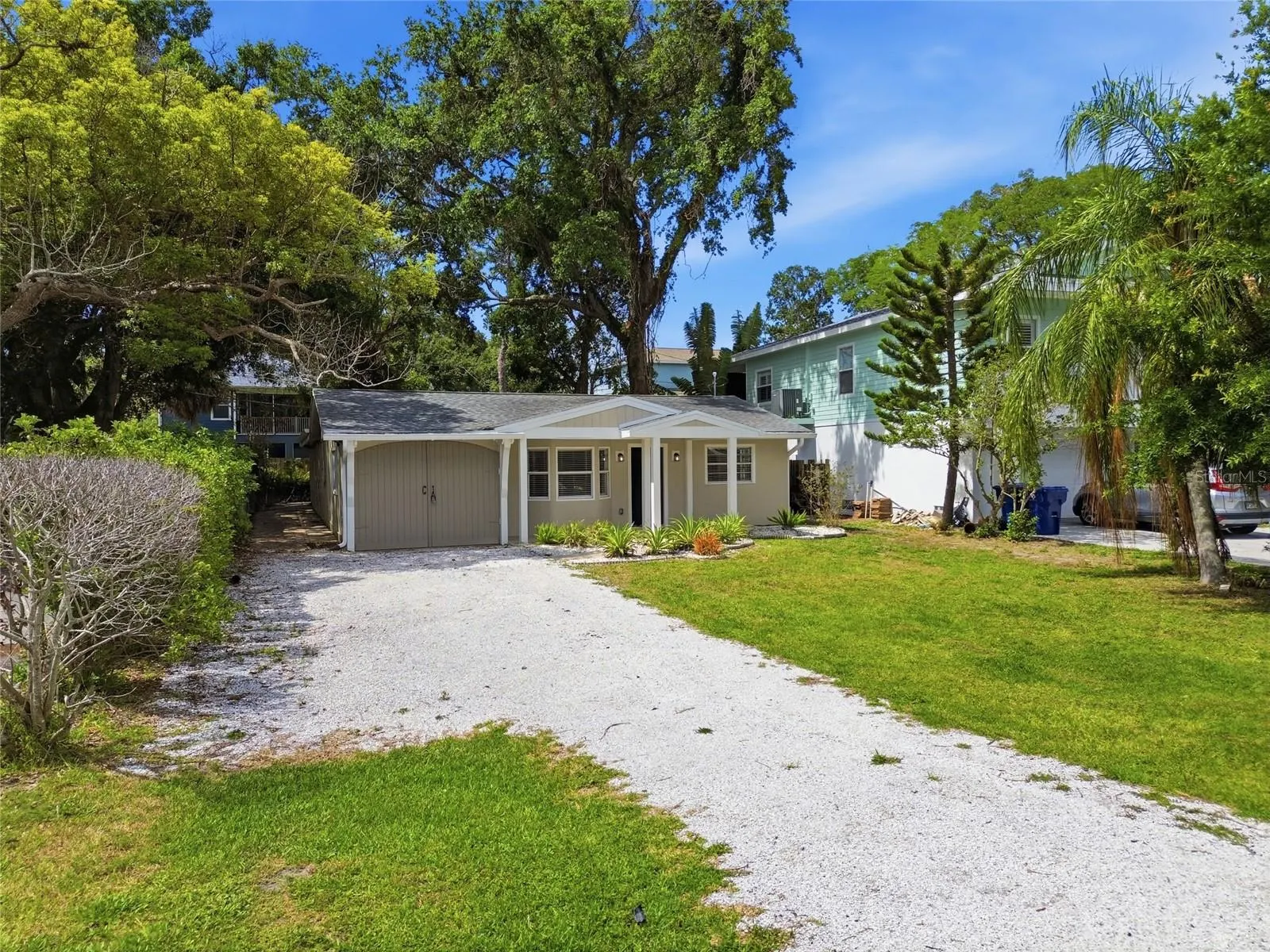 125 CRYSTAL BEACH AVE