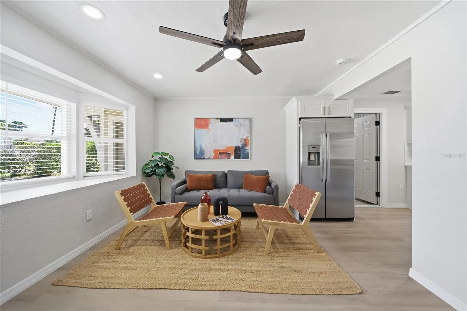 125 CRYSTAL BEACH AVE