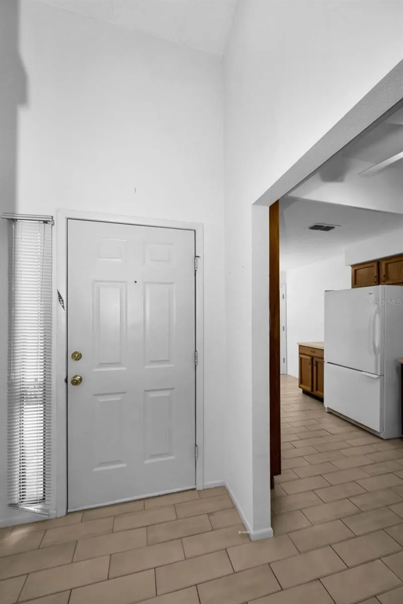 3477 HILLMOOR DR