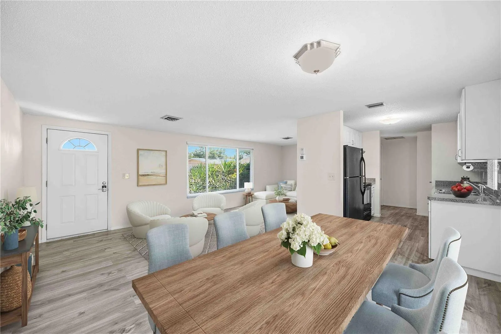 706 QUAIL CT