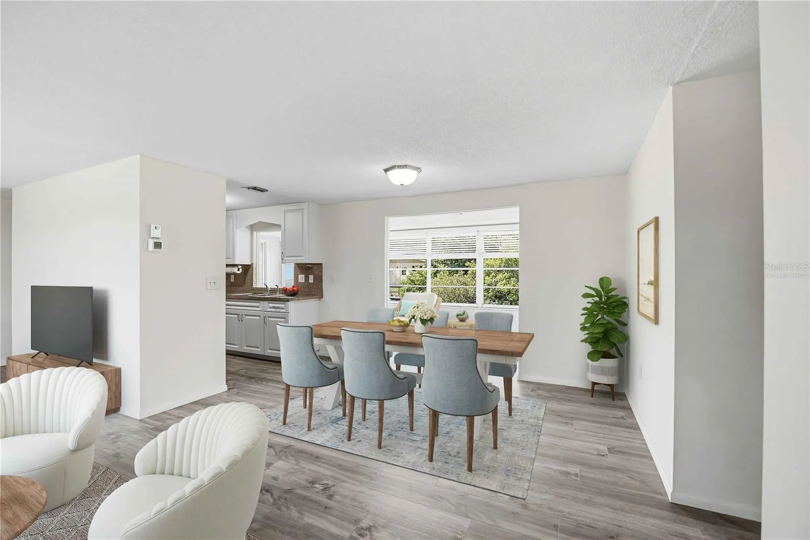 706 QUAIL CT