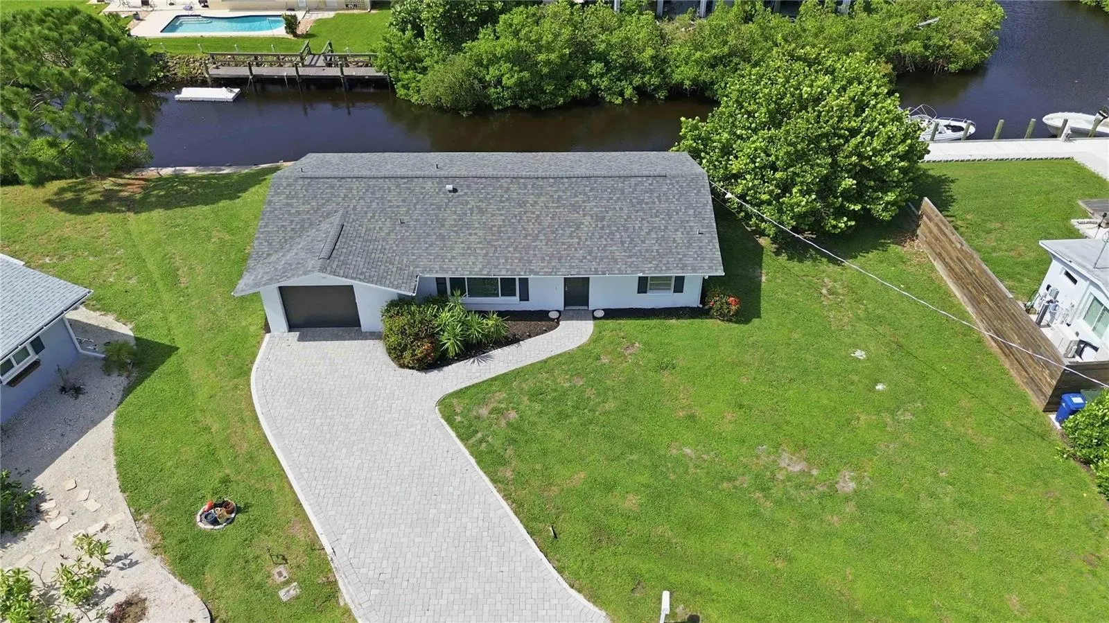 706 QUAIL CT