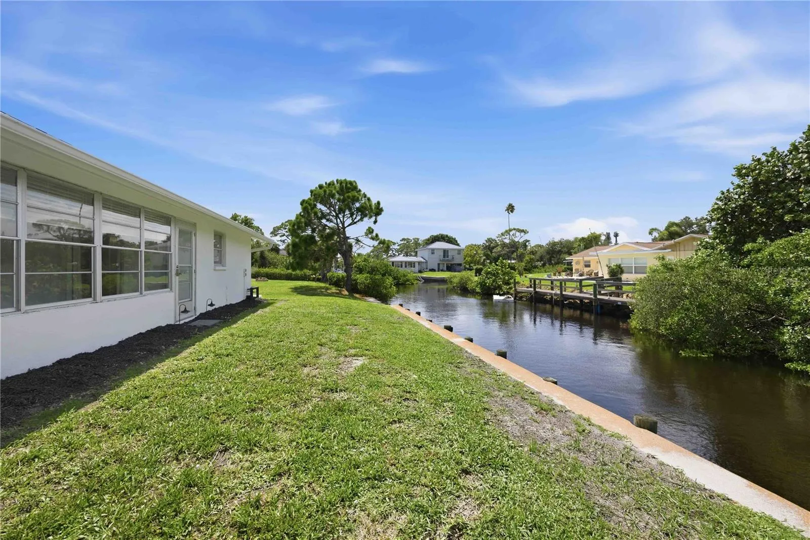 706 QUAIL CT