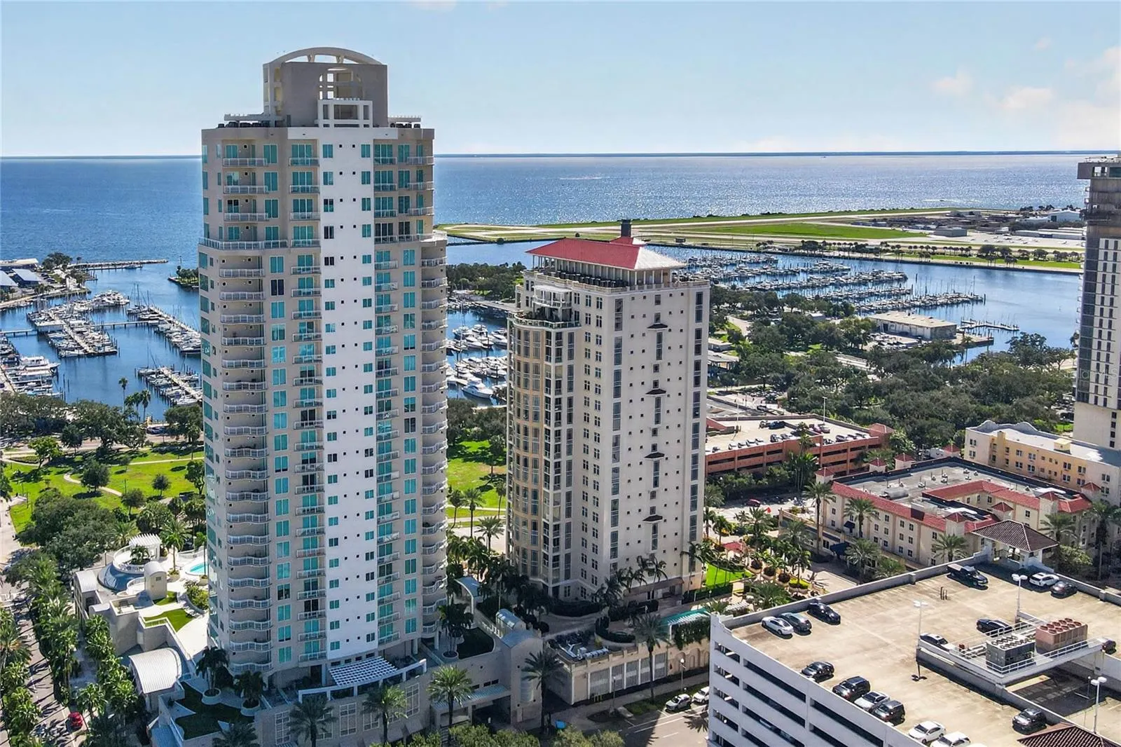 100 BEACH DR NE #401 #401