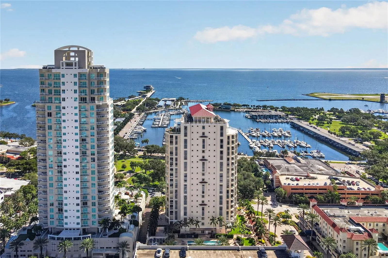 100 BEACH DR NE #401 #401