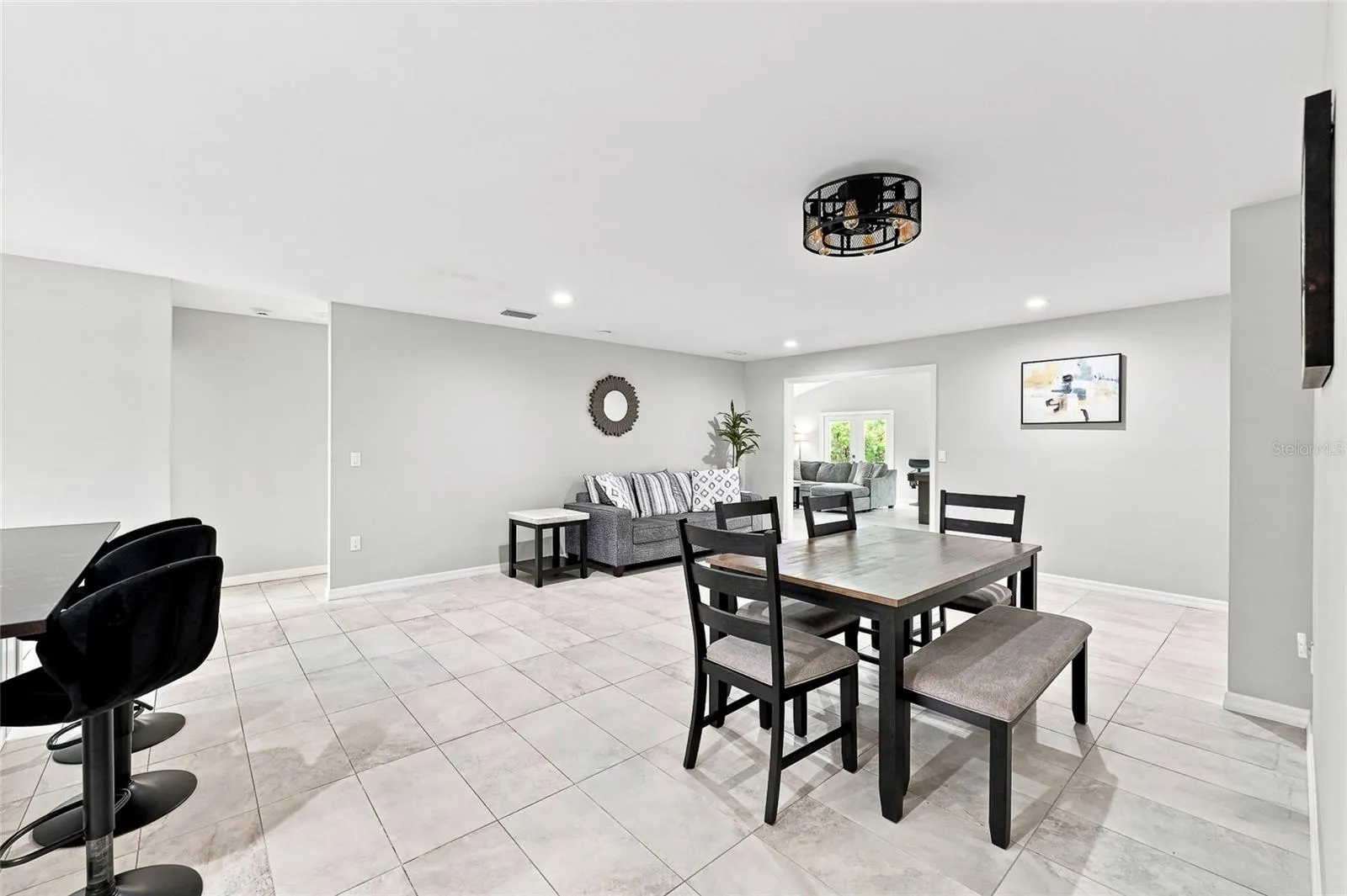 608 SAINT JUDES DR