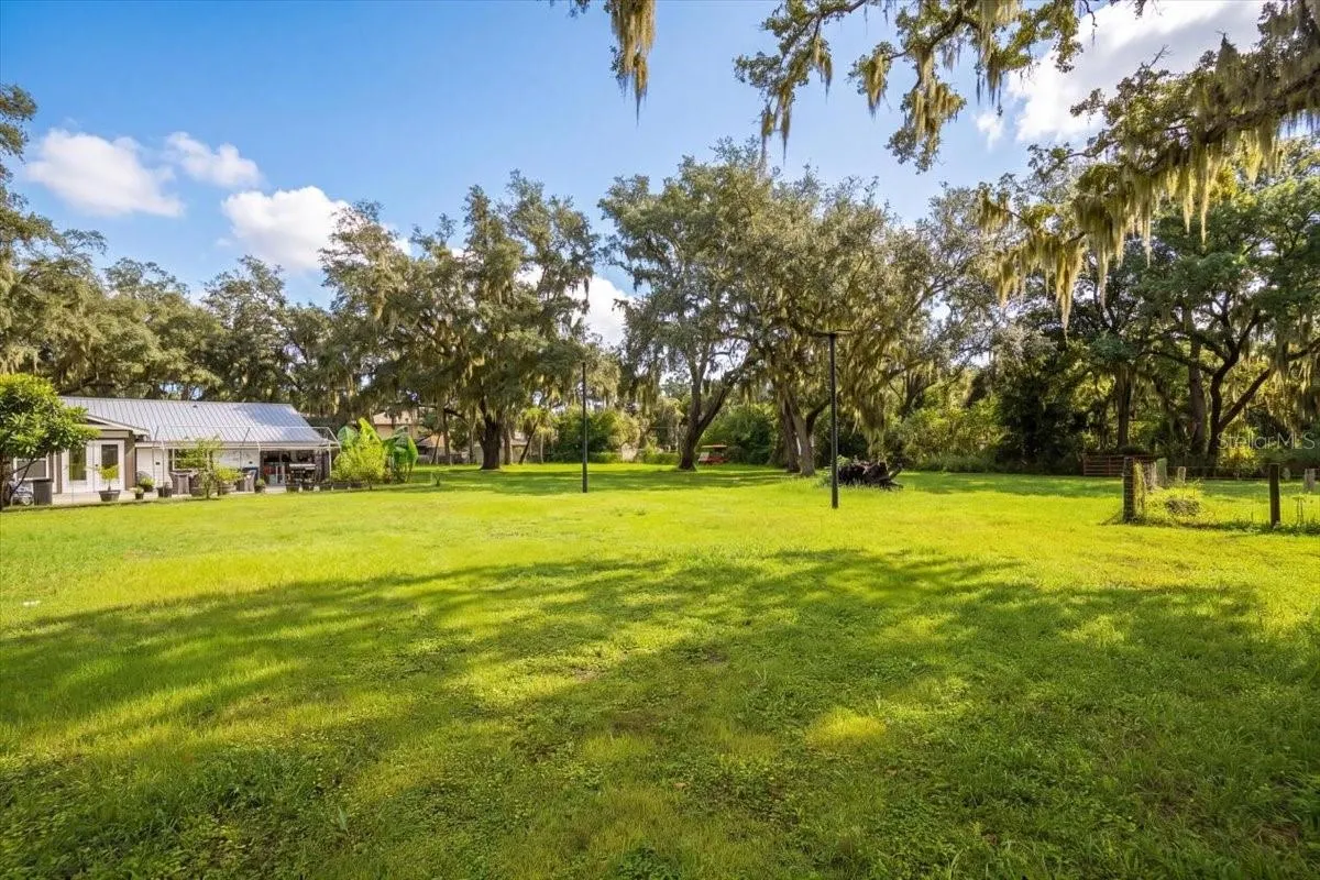 205 CAGLE RD