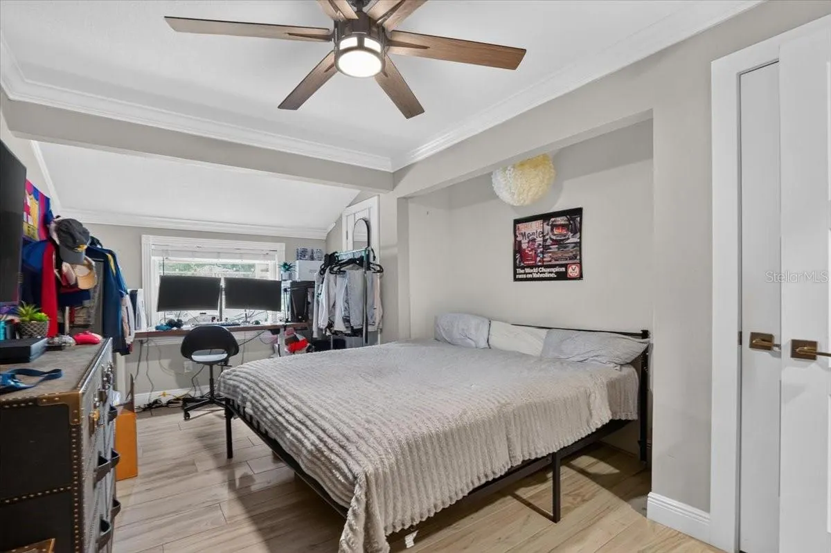 205 CAGLE RD