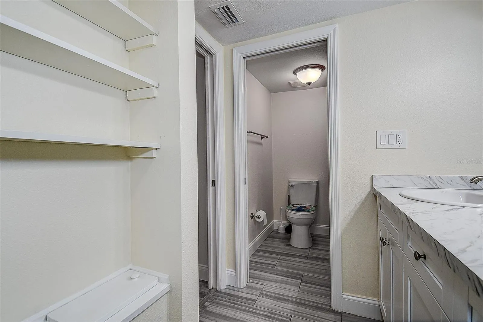 6334 92ND PL N #2401 #2401