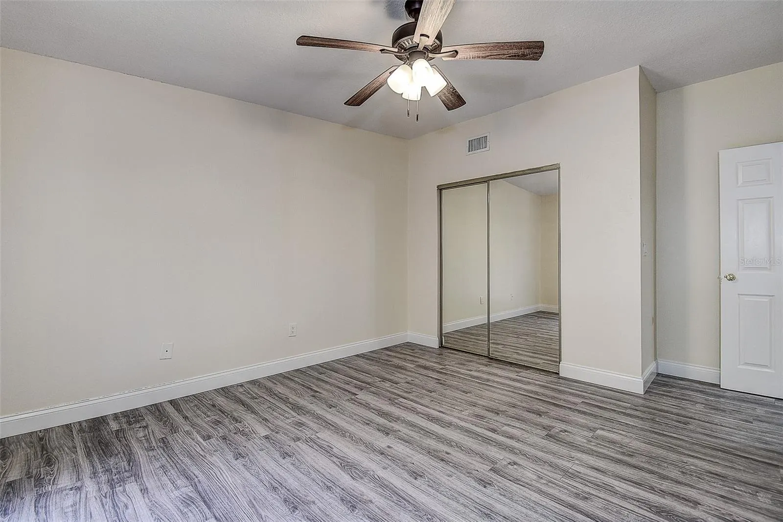 6334 92ND PL N #2401 #2401