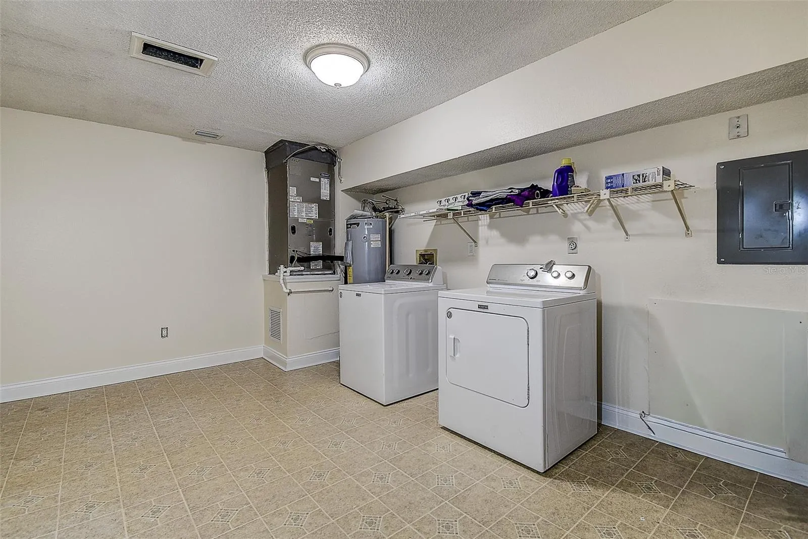 6334 92ND PL N #2401 #2401