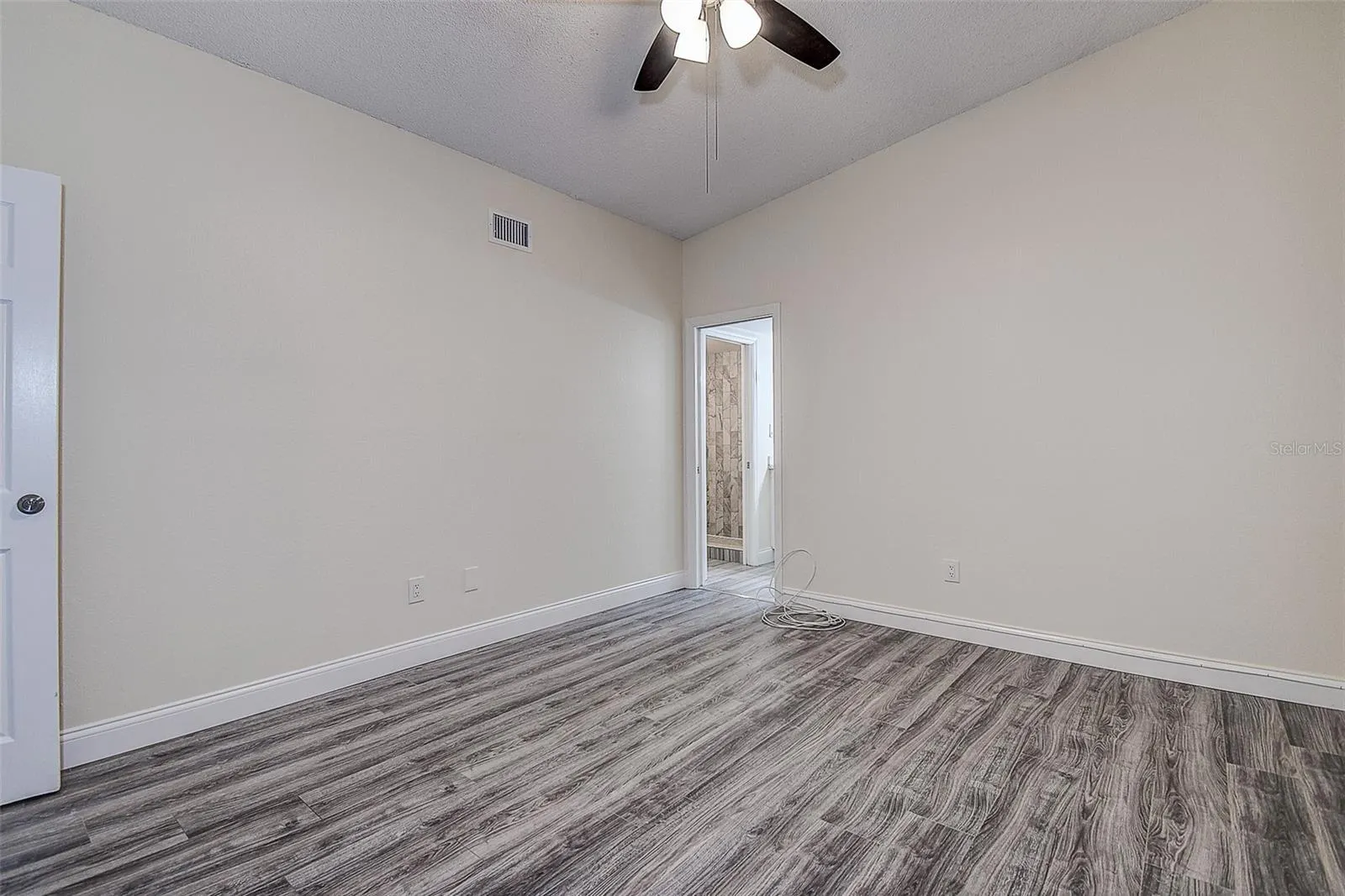6334 92ND PL N #2401 #2401