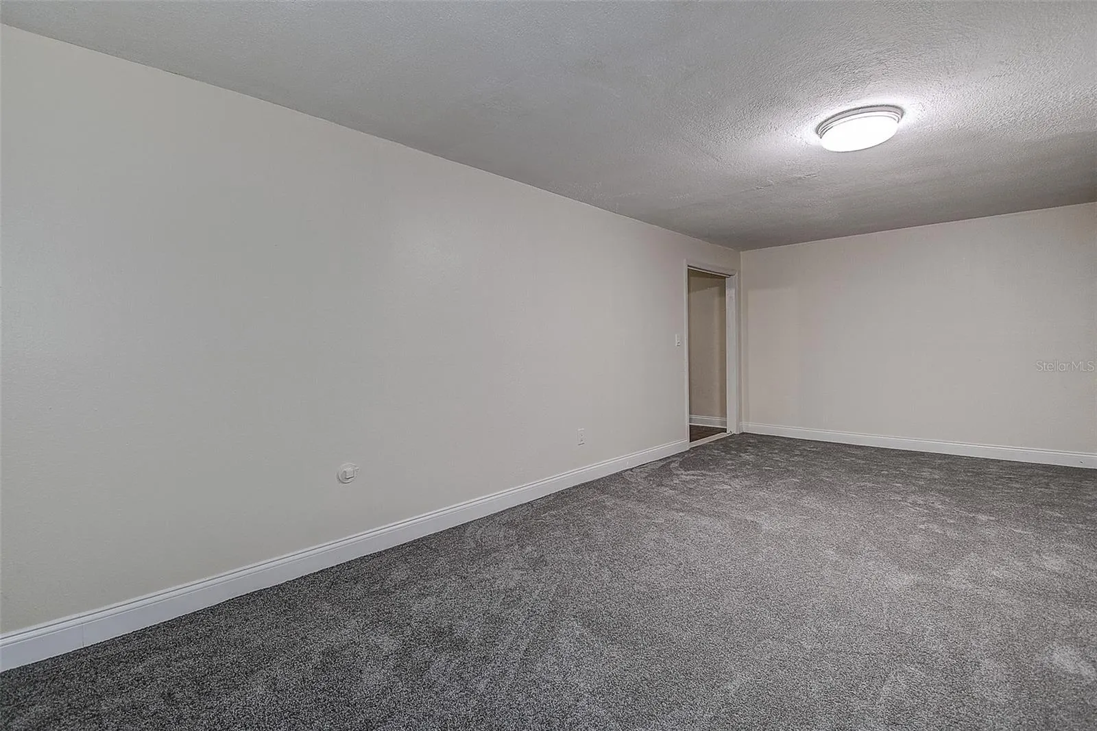 6334 92ND PL N #2401 #2401