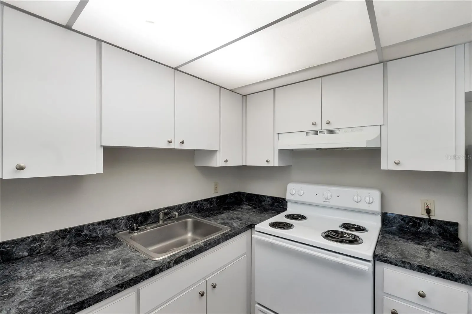 201 KINGS BLVD #5 #5