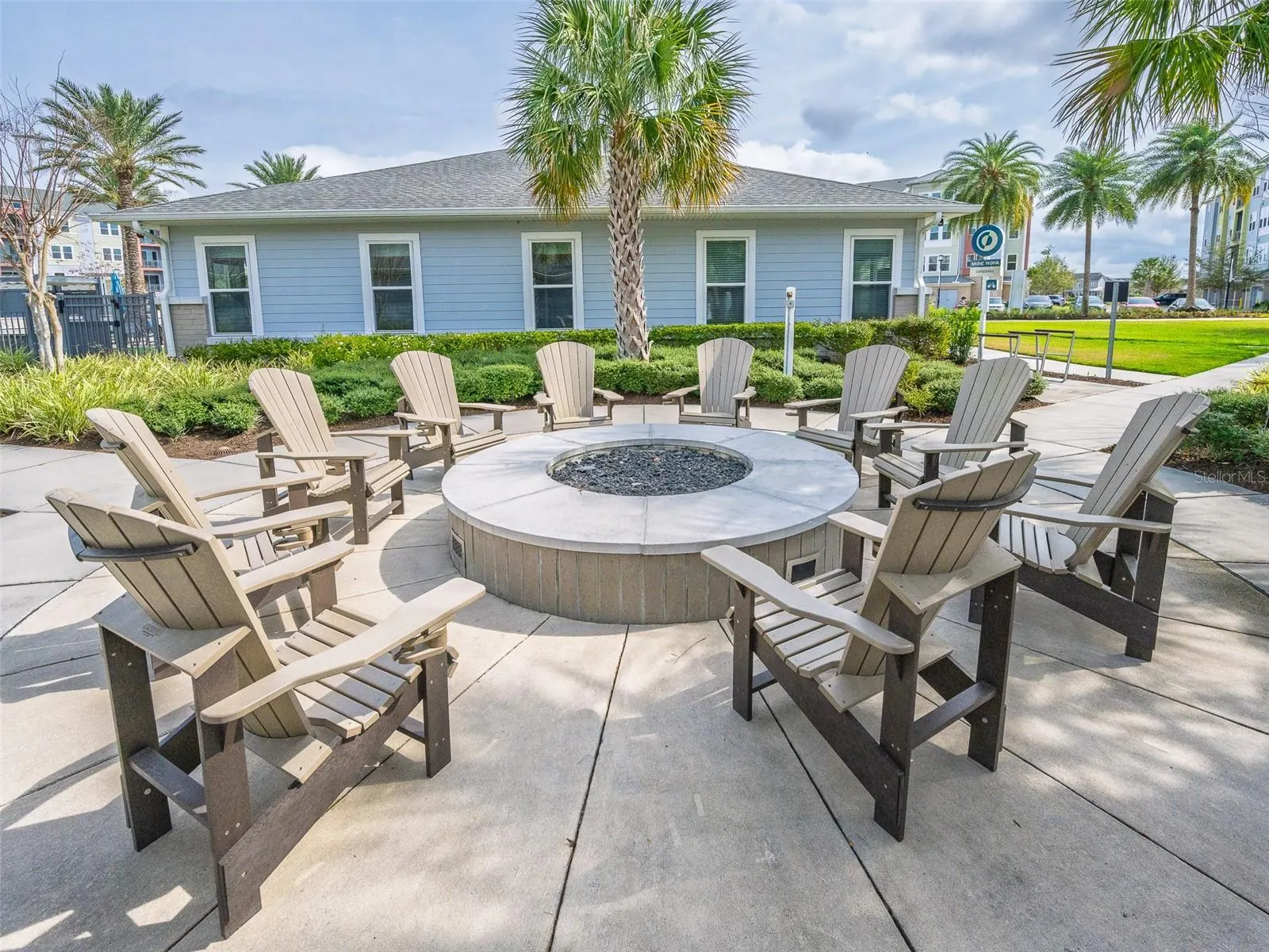 7517 LAUREATE BLVD #4303 #4303