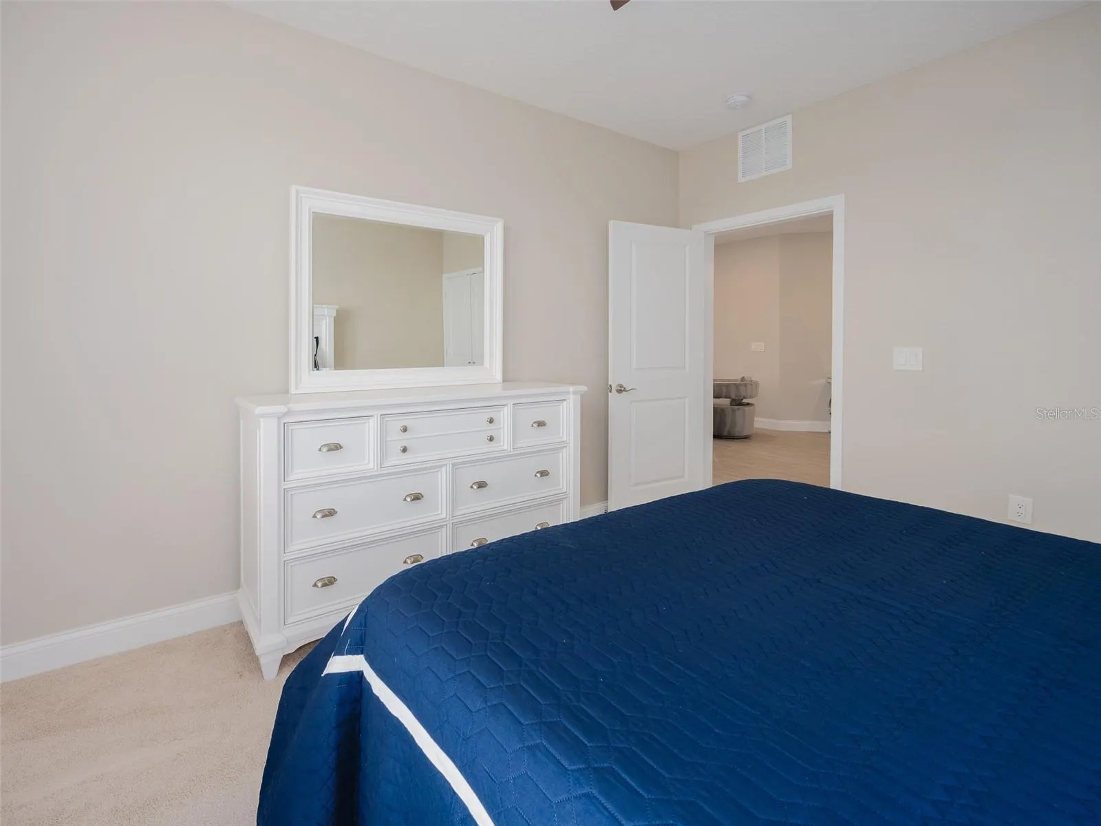7517 LAUREATE BLVD #4303 #4303