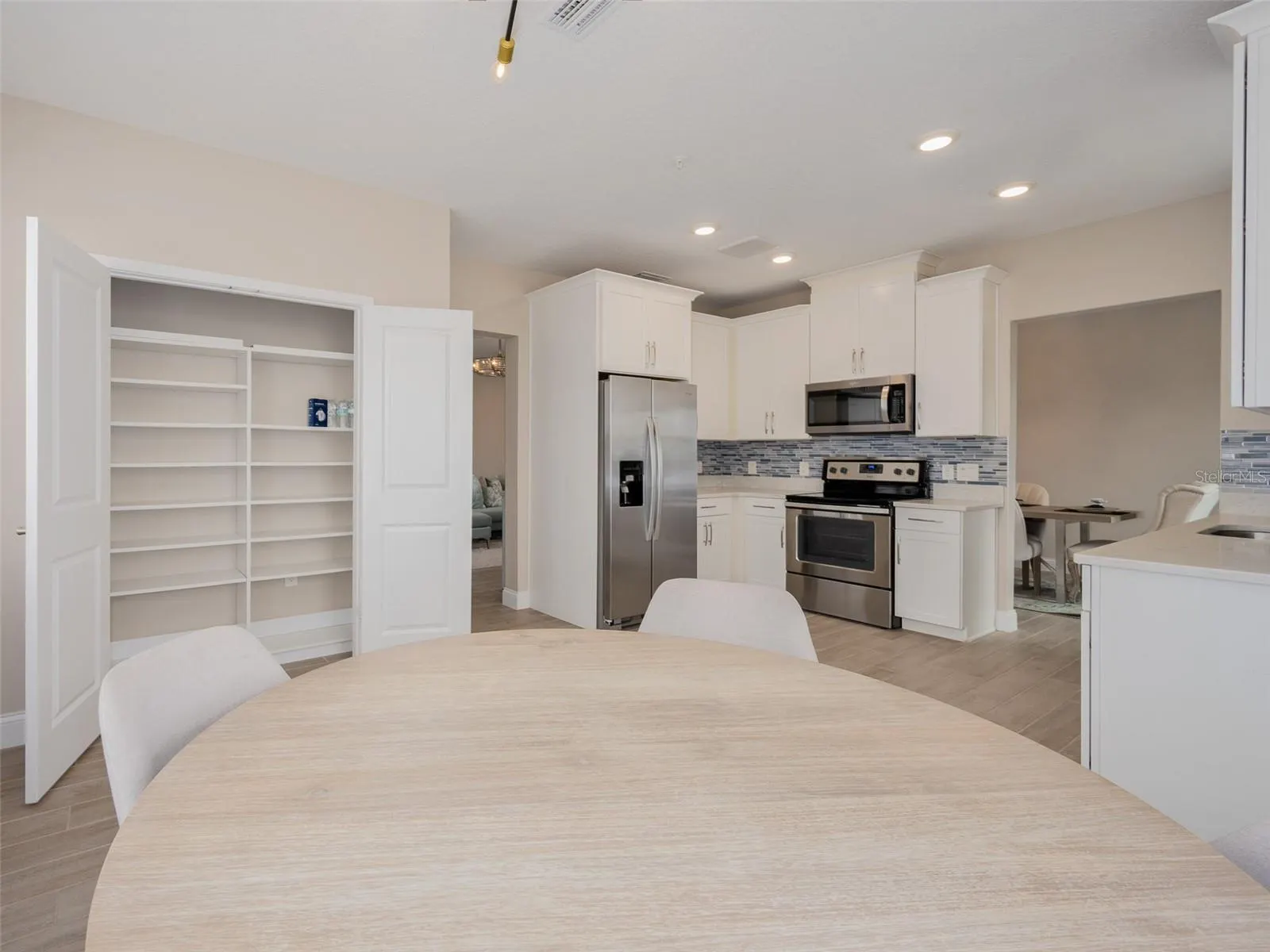 7517 LAUREATE BLVD #4303 #4303