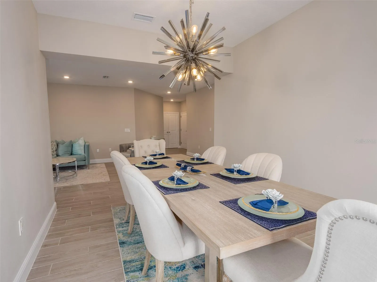 7517 LAUREATE BLVD #4303 #4303