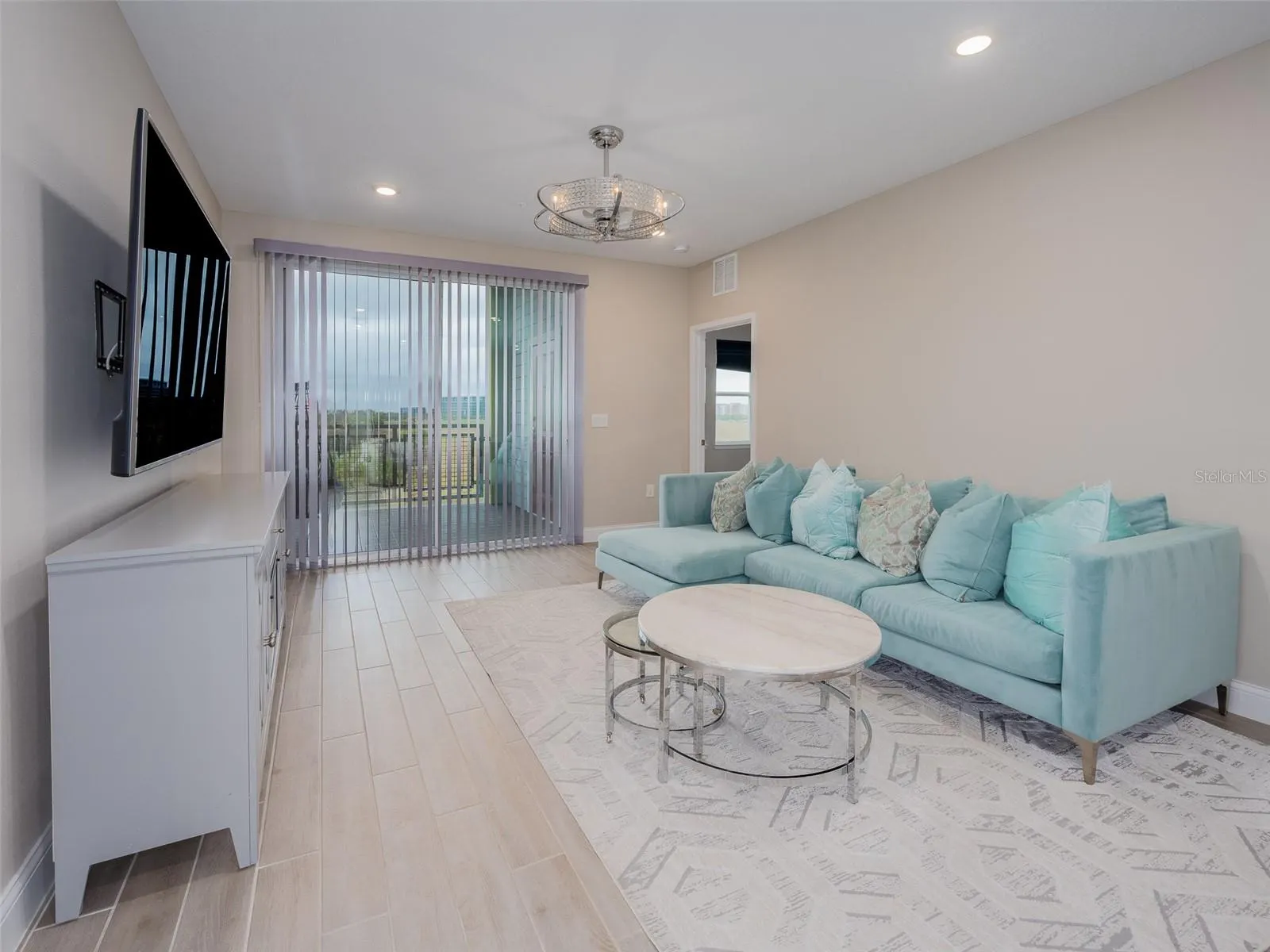 7517 LAUREATE BLVD #4303 #4303