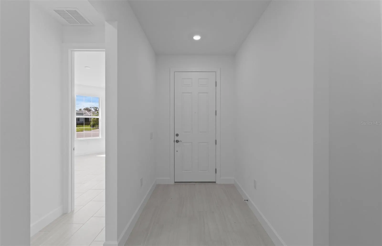 6962 MINNEOLA CT