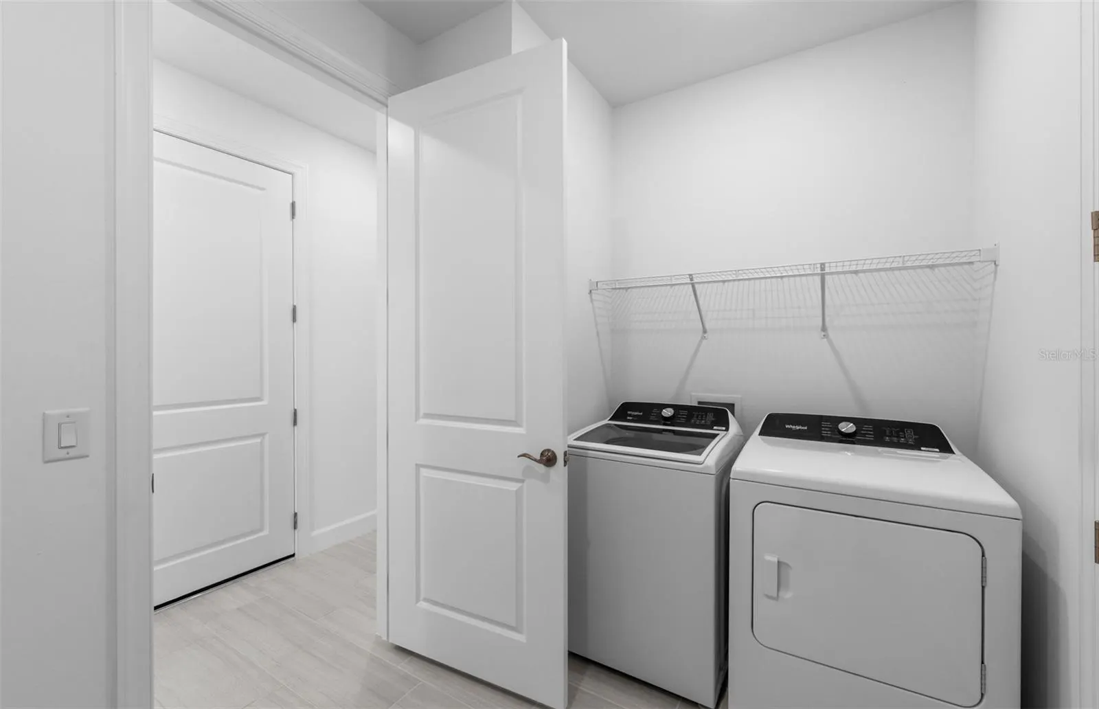 6962 MINNEOLA CT
