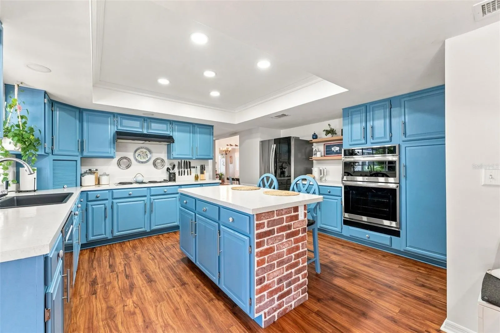 15622 INDIAN QUEEN DR