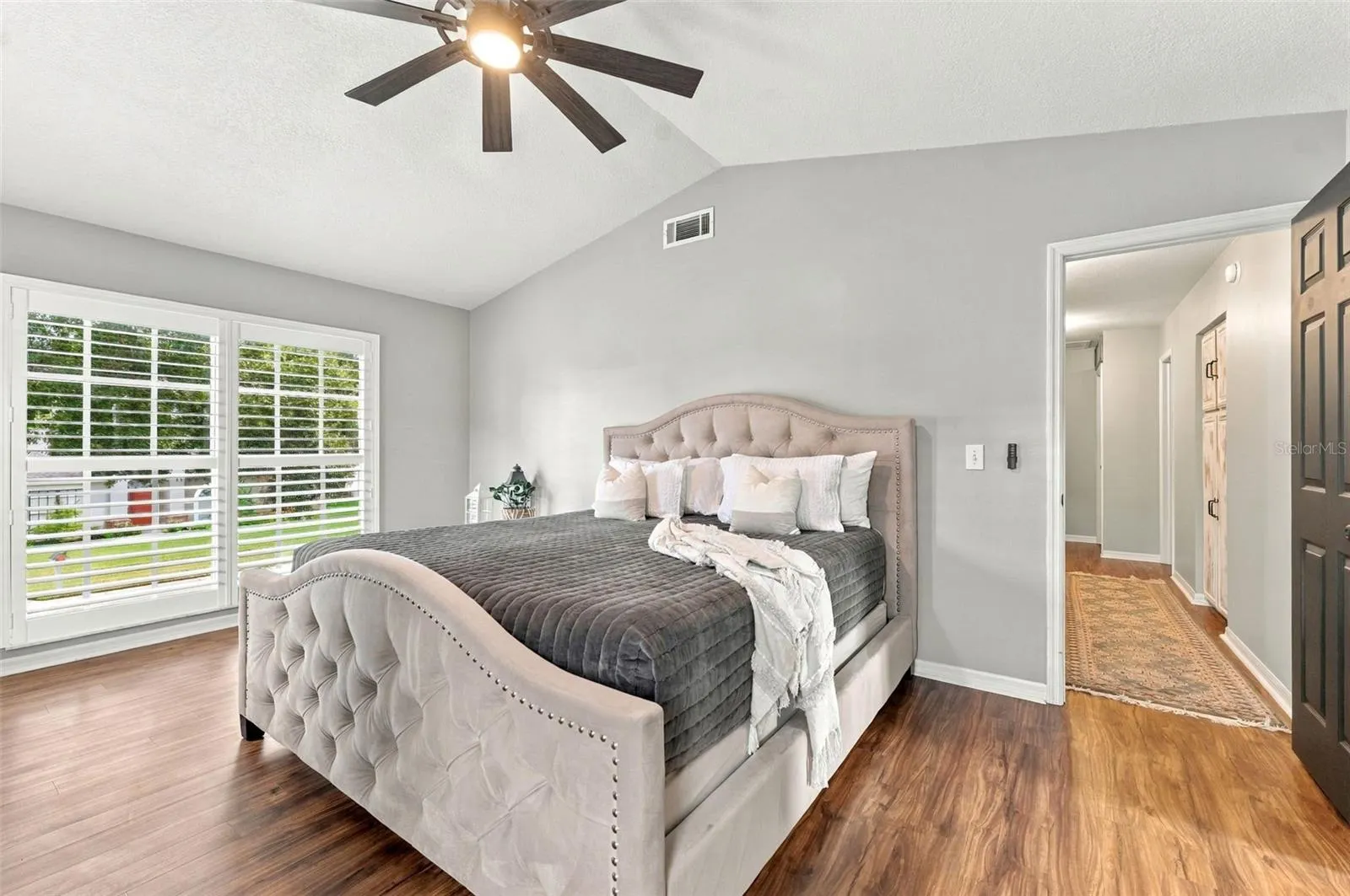 15622 INDIAN QUEEN DR