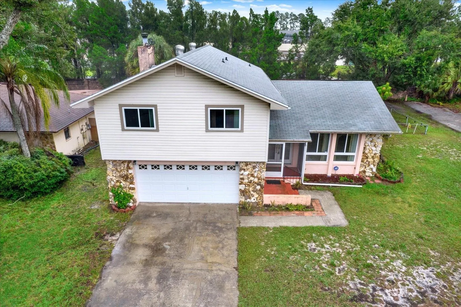 5527 PENTAIL CIR